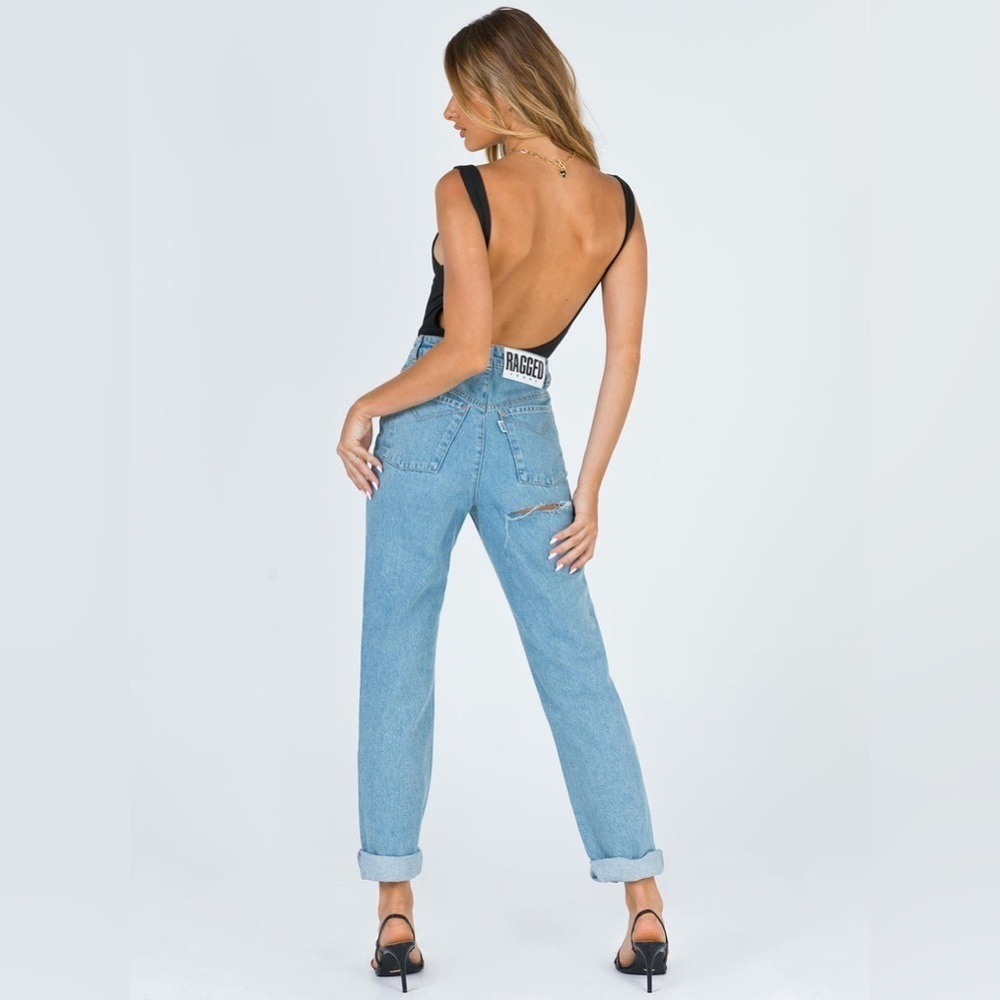 Ragged jeans size 24 but cut regular length. - Picture 2 of 5